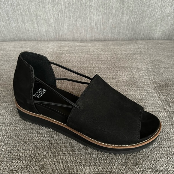 New Eileen Fisher "Ken" two-piece leather sandals - Picture 1 of 8